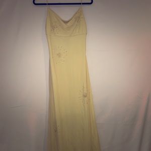 Long yellow dress